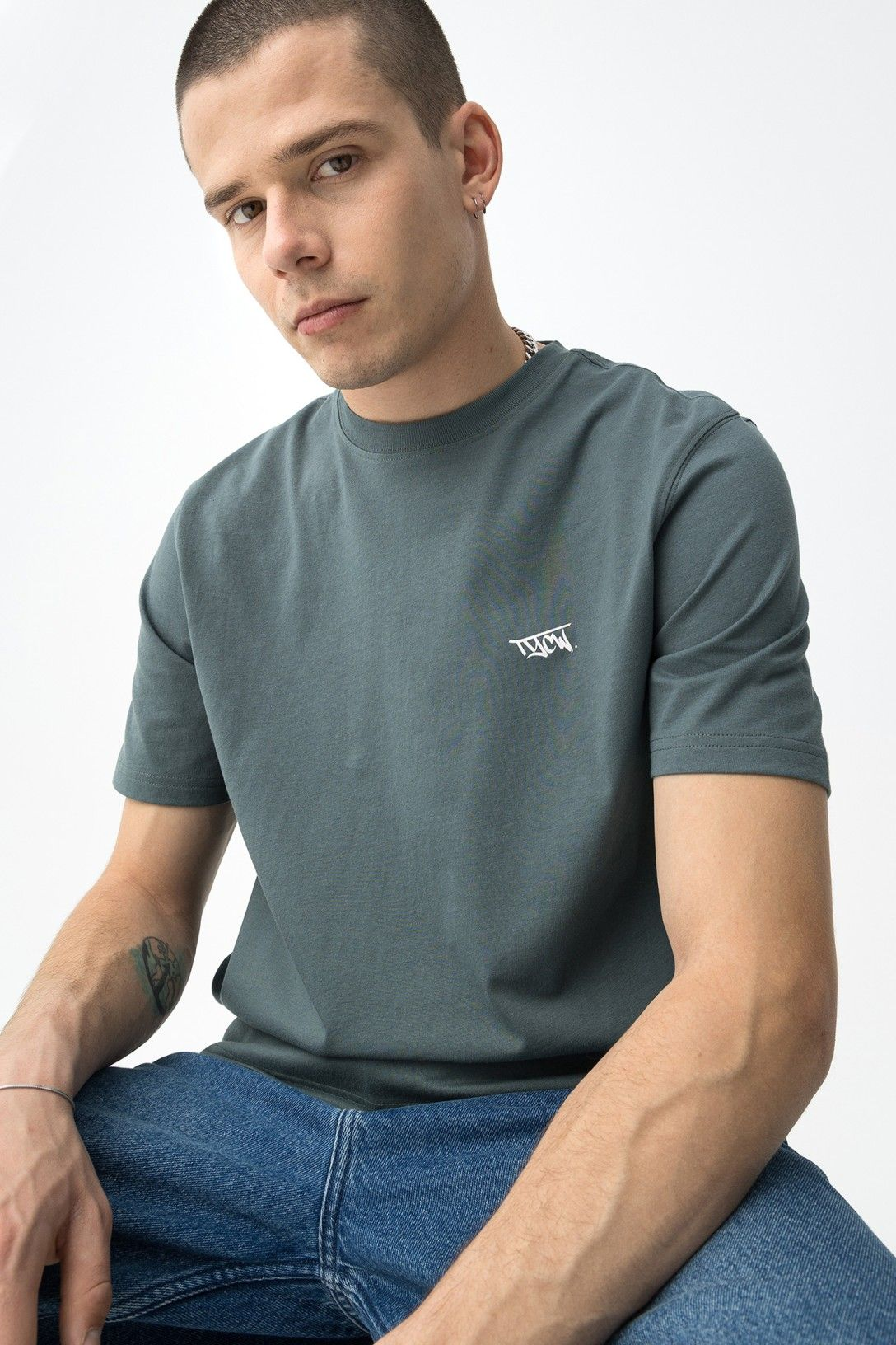 10064383_0_176.png